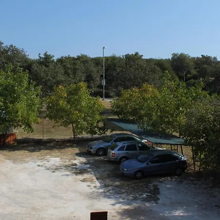 Gæstehus And With Parking Space - 6917 3*