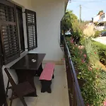 Guest house And With Parking Space - 6917 Porec