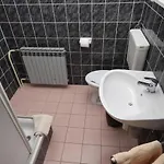 Guest house And With Parking Space - 6917 3*