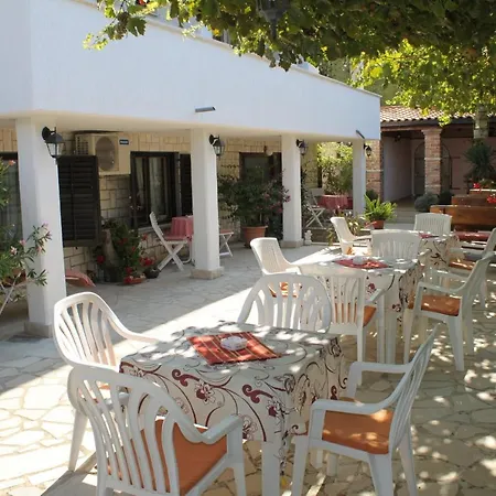 And With Parking Space - 6917 3*