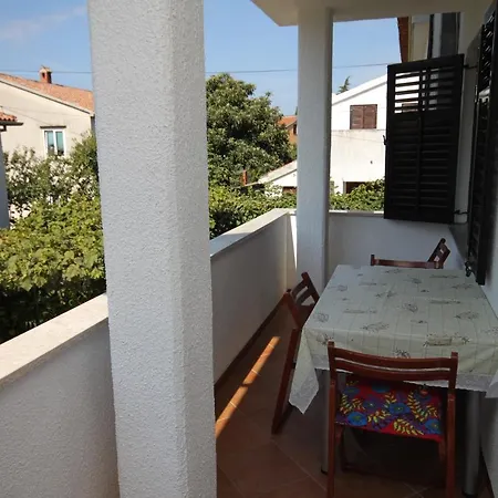 Pensionat And With Parking Space - 6917 Poreč