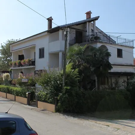 And With Parking Space - 6917 Vendégház Poreč