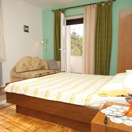 And With Parking Space - 6917 Affittacamere Porec