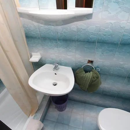 And With Parking Space - 6917 Pensionat