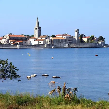 Guest house And With Parking Space - 6917 Porec