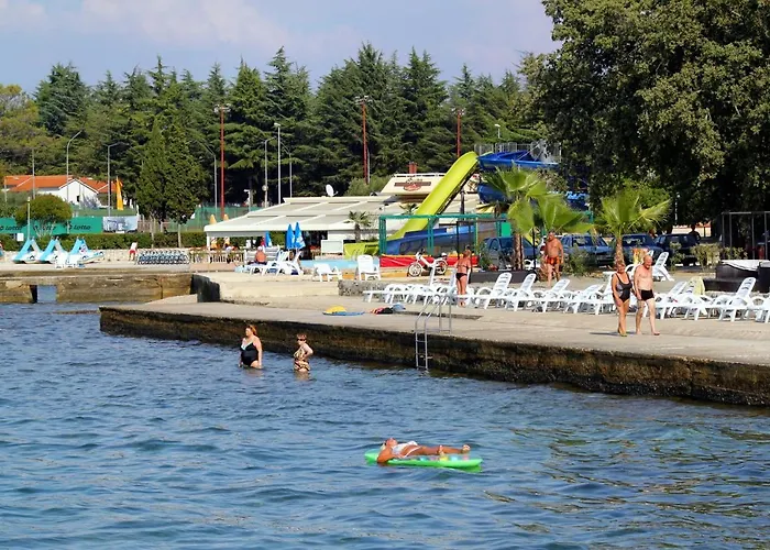 And With Parking Space - 6917 Gæstehus 3*