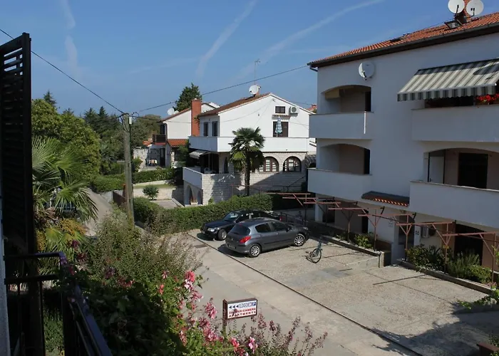 Affittacamere And With Parking Space - 6917