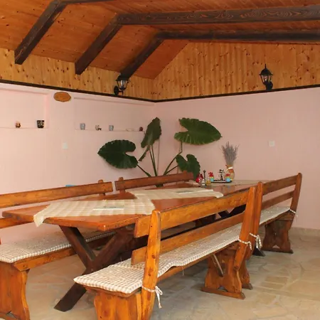 Guest house And With Parking Space - 6917 Porec